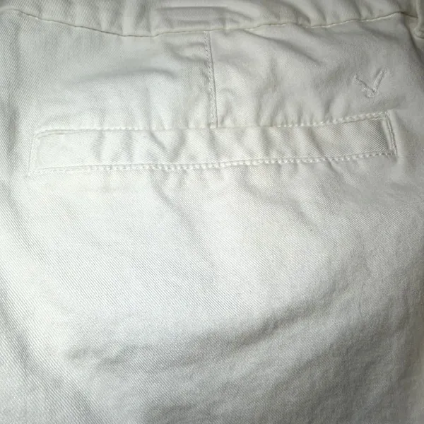 American Eagle Womens Size 12 White Midi Stretch Chino Shorts Summer Beach - Image 14