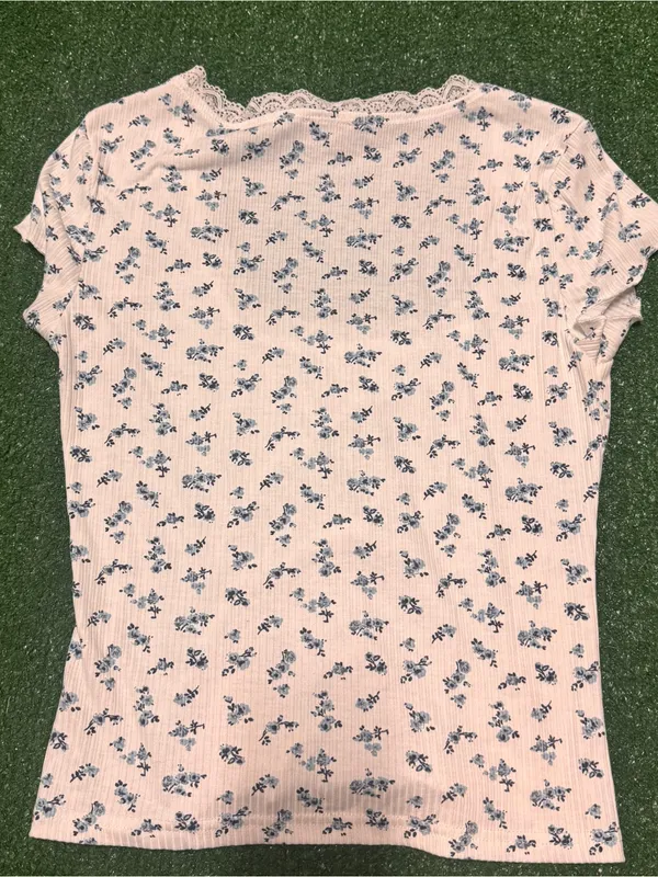 Edikted Cream Ribbed Scoop Neck Tee with Blue Floral Print - Image 3