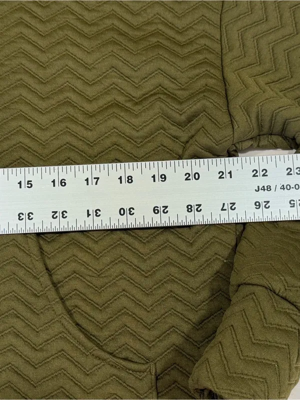 Primark Cares Chevron Zip-Up Hoodie Women's Size Small Olive Green NEW - Image 2