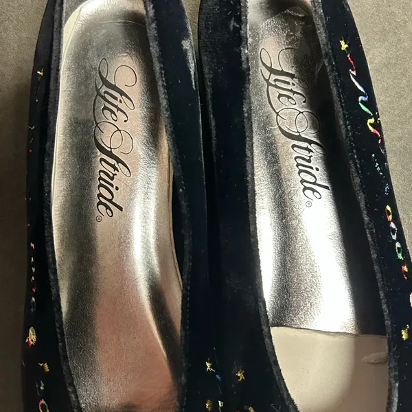 Life Stride Black Flats with Colorful Embroidery - Image 4