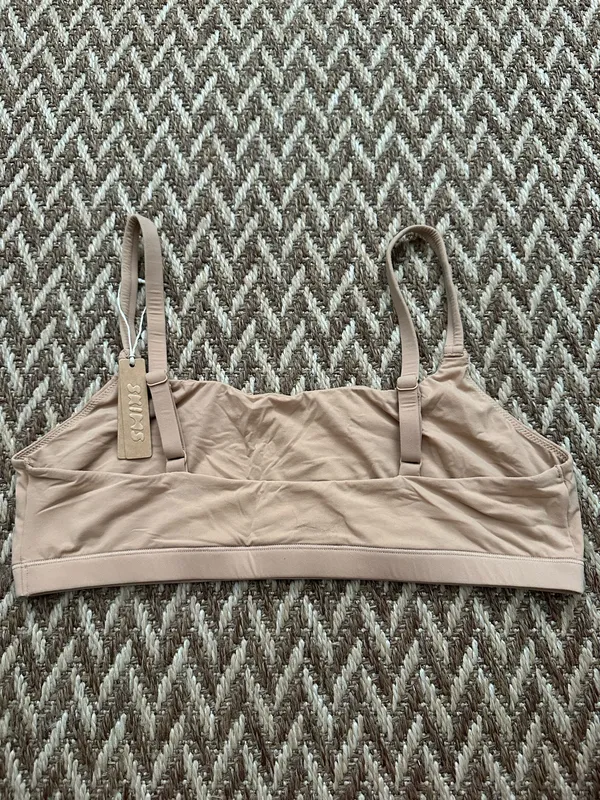 Skims Bralette  - Image 4