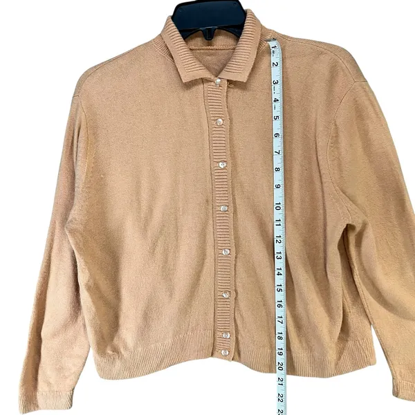 Vintage Cardigan Medium Tan Button Up Soft Knit Classic Preppy Cozy Union‎ Made - Image 9