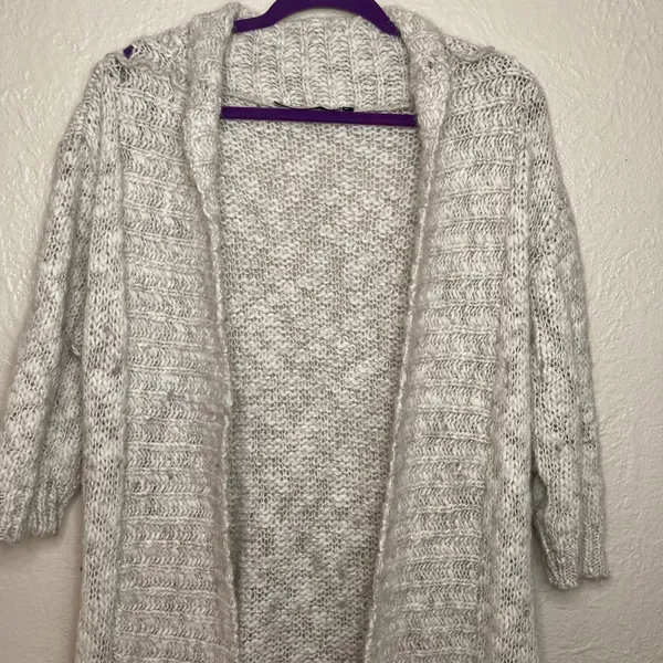 Leuk! by Cleo Cream Knitted Cardigan Size Medium - Image 2