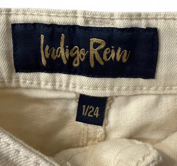 Women’s Indigo Rein Hi Rise Cream Shorts NWT Cream 1/24 Frayed Hem - Image 5