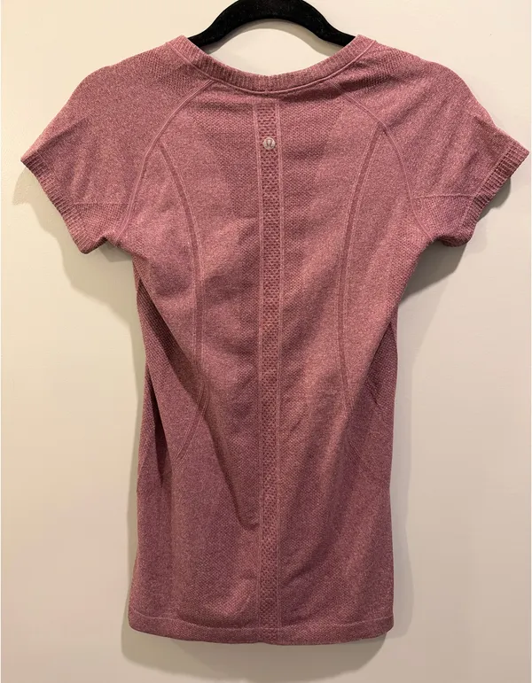 Lululemon Swiftly Tech Hip Length Short Sleeve Top Mauve Purple / Red - Image 2