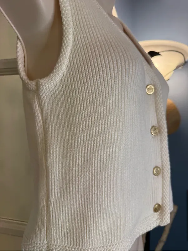✨NWOT Abercrombie & Fitch Cream Knit Vest XS✨ - Image 3