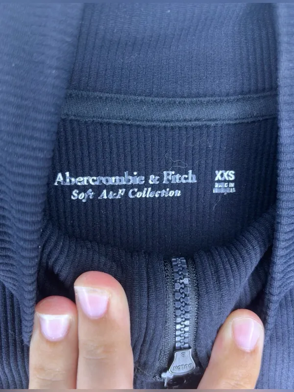 ABERCROMBIE & FITCH Cropped Ribbed Zip Up Jacket | Athleisure Mock Neck - Image 6