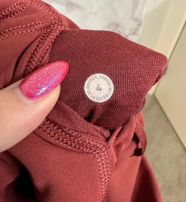 Lululemon Chianti Wunder Train Shorts - Image 3