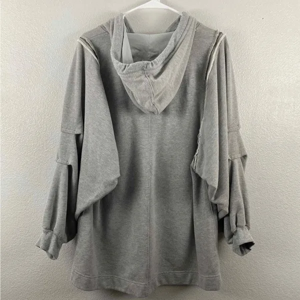 Free People Movement Close Call Gray Oversized Hooded Sweatshirt; size large - Image 4