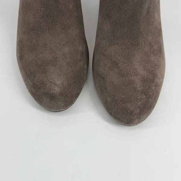 Vionic Gray Suede Wedge Ankle Boots Weather Resistant Side Zip‎ Women Size 5 - Image 2