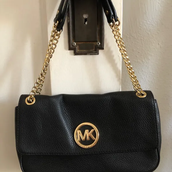 Michael Kors Black Shoulder Bag with Gold Accents - Image 13