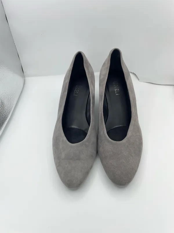 Vaneli suede wedge slip on gray pumps women’s Size 8 1/2M - Image 4