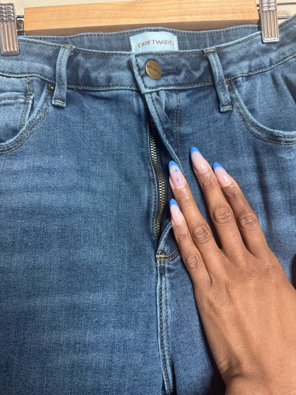 Driftwood Stella Classic Straight Jeans - Image 6