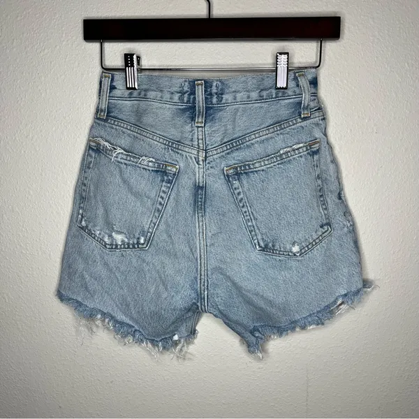Agolde Light Wash Riley High Waist Cut Off Denim Short in Groove Size 24 - Image 4