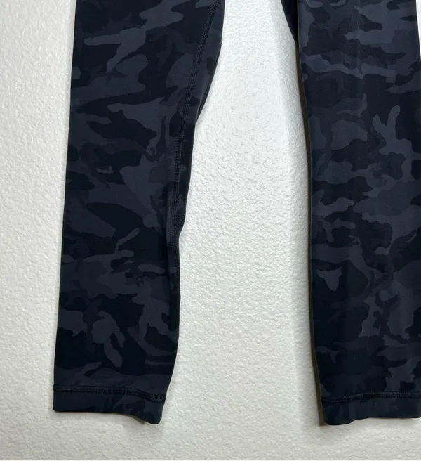 Lululemon Align Crop *21" Incognito Camo Multi Grey 4 - Image 3