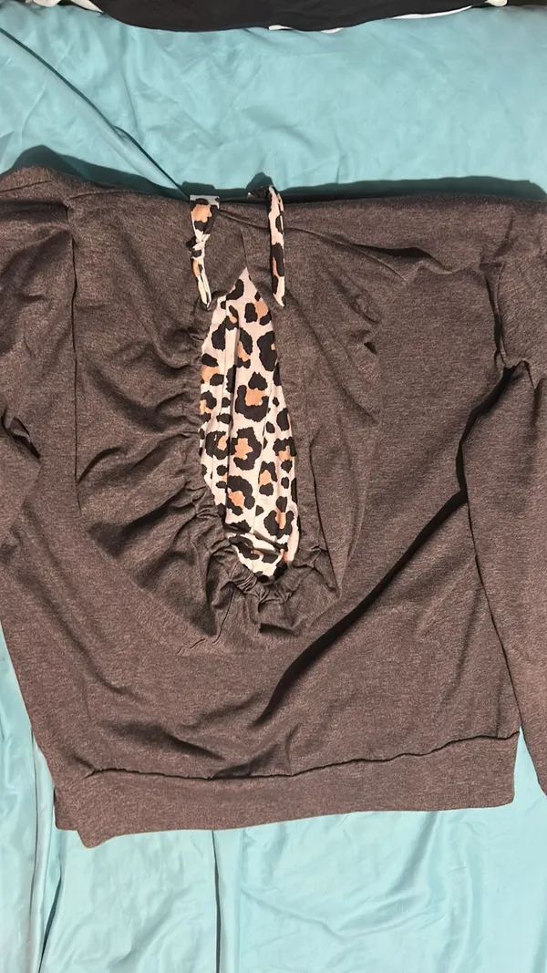 Hoodie Gray Size M - Image 2