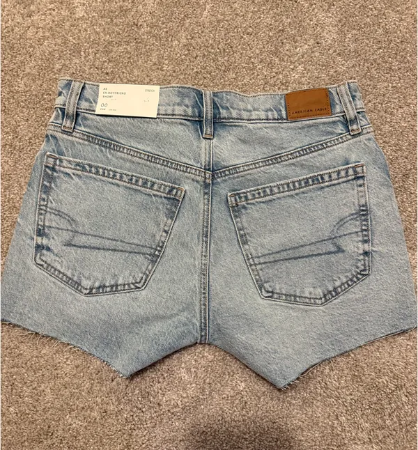 NWT AE Jean Shorts - Image 3
