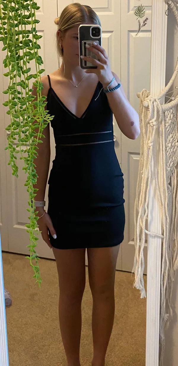 Lulus Homecoming/formal Dress - Image 3