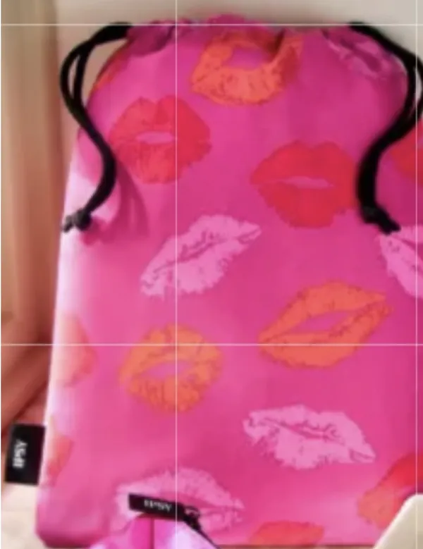 Ipsy Pink Limited Edition SPECIAL 'MM100' Lips Glam Drawstring Cosmetic Pouch - Image 3