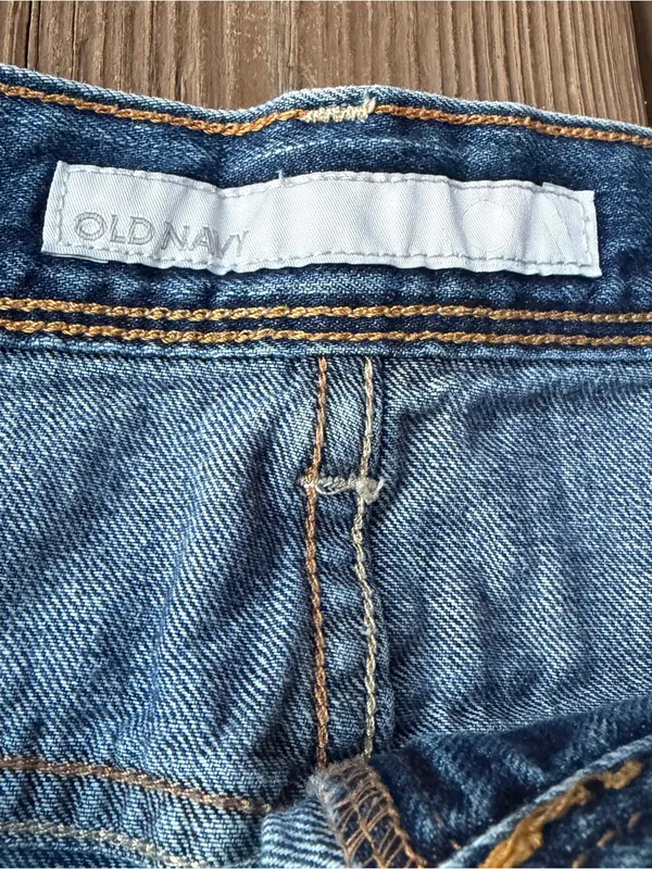 Old Navy Mini Skirt Size 14 Distressed Cotton Jean Skirt Blue Wash Casual Y2K - Image 3