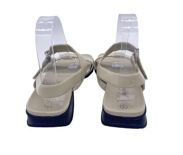 Vintage fanfare’s comfort sandals size 7 - Image 4