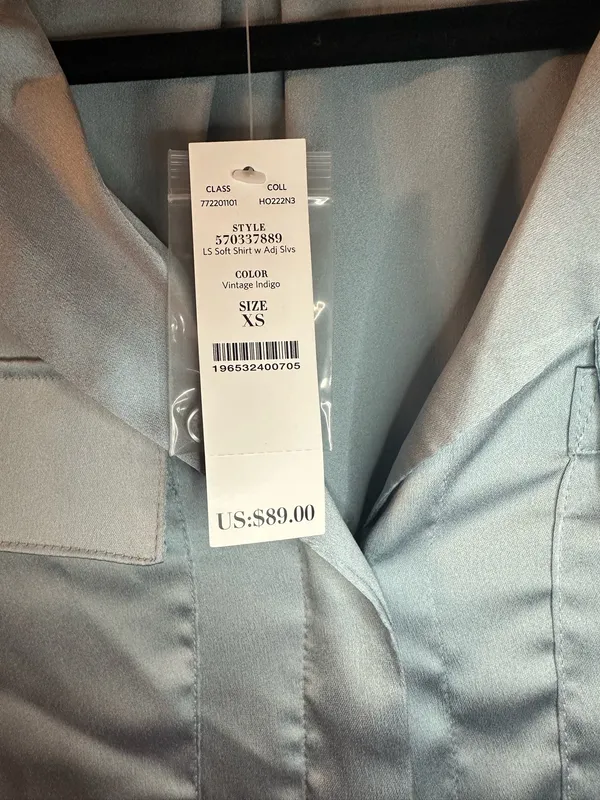white house black market blue top NWT - Image 2