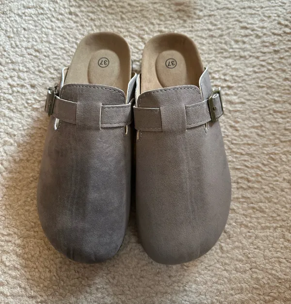 clogs Gray Size 6.5 - Image 2