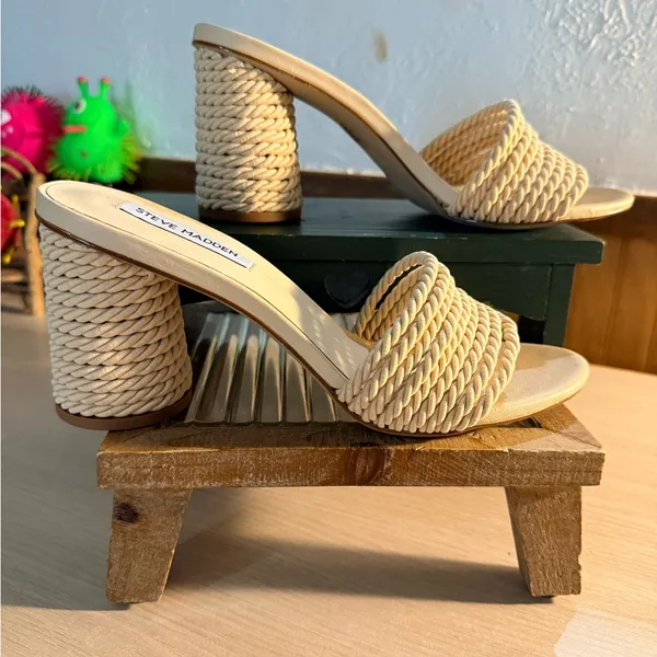 Steve Madden Jolina Beige Slip On Sandals - Image 2