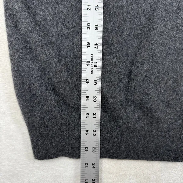 Uniqlo 100% Cashmere Crew Neck Sweater Dark Gray Heather M 351-429075 - Image 4