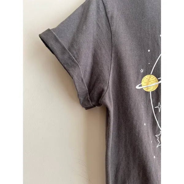 Messy Buns,‎ Lazy Days Sunflower Orbit T-shirt Women Small GUC - Image 4