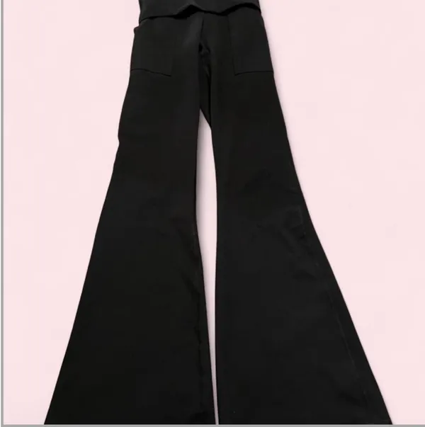 Black Foldover OFFLINE by Aerie Flare Leggings - Image 2