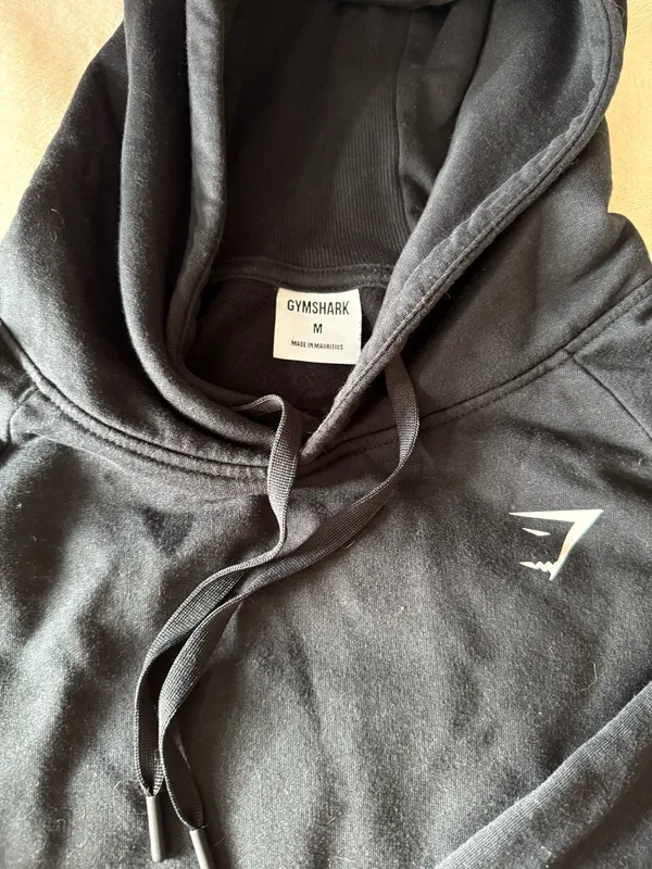 Gymshark Black Cropped Hoodie Medium - Image 5