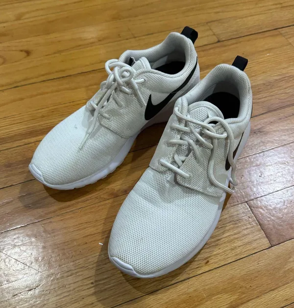 Nike Roshe Sneakers White - Image 7