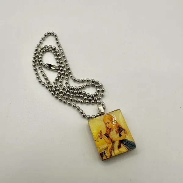 Alice in Wonderland drink me scrabble tile necklace - Image 7