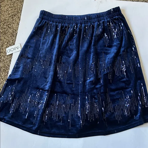 Skies Are Blue New Navy Sequin Holiday Velvet Skirt preppy old money small - Image 8