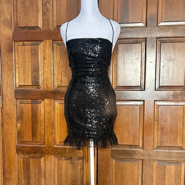 Lucy In The Sky Sequin Ruffle Dress Alma Black Small Mini‎ Bodycon HOCO Party - Image 3