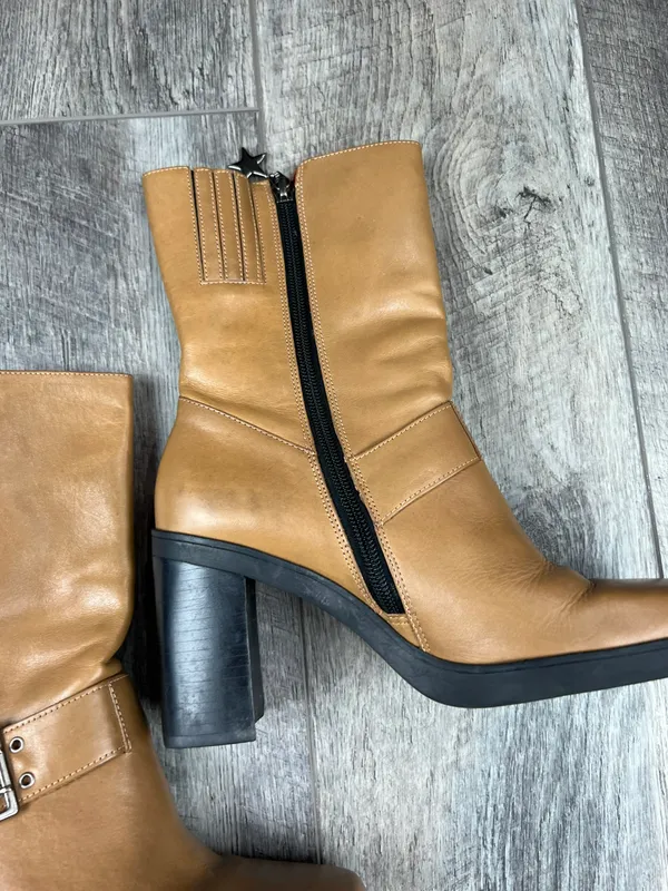 Tommy Hilfiger Brown Y2K Boots - Image 6