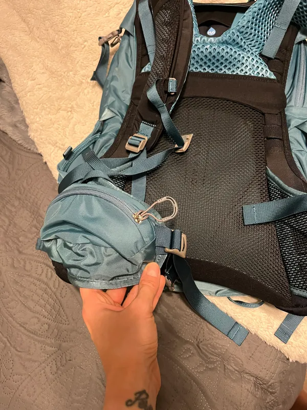 Osprey Mira Backpack Green - Image 4