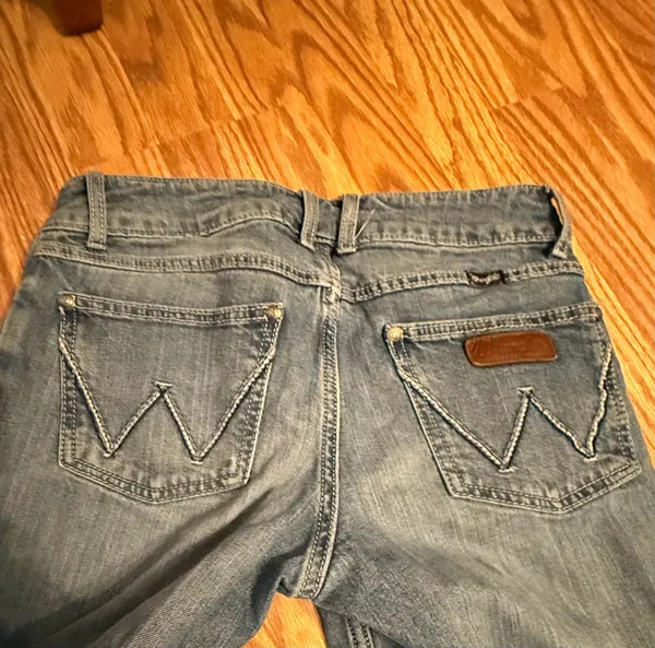 Wrangler Flare Leg Denim Jeans Light Wash Size 3/4 x 32 - Image 5