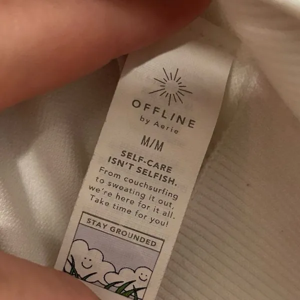 Offline by‎ Aerie Women's White Cropped Crew Neck T-Shirt Size M Casual Top y2k - Image 6