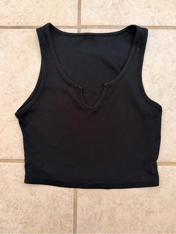 Edikted Black Square Neck Crop Top - Image 4