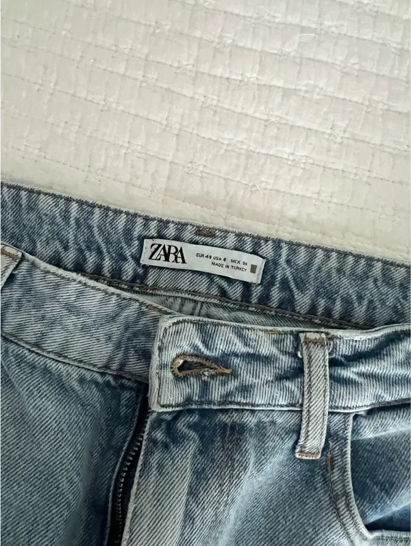 ZARA Jeans High-Rise - Image 4