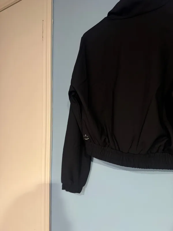 Beyond Yoga Status Crop Jacket - Image 4