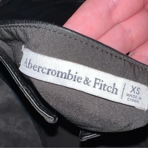 Abercrombie and Fitch Vegan Leather Corset Scoopneck Top in Black Size XS - Image 9
