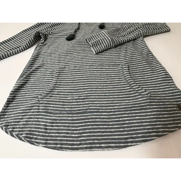 Roxy Women’s Gray & White Stripe Hoodie Pullover Medium V-Neck Kangaroo Pocket - Image 7