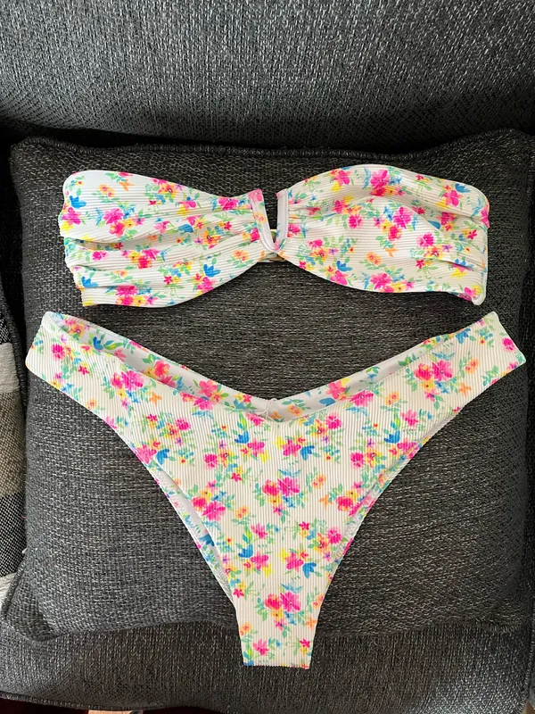 Kulani Kinis Bikini Set Floral - Image 2