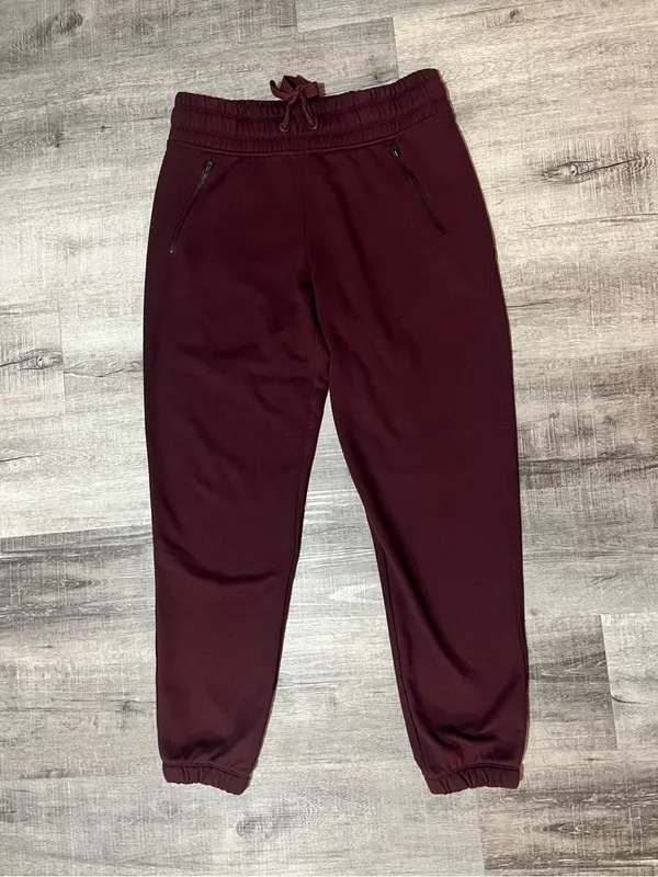 ATHLETA Bounce Back Joggers in Burgundy - Image 3