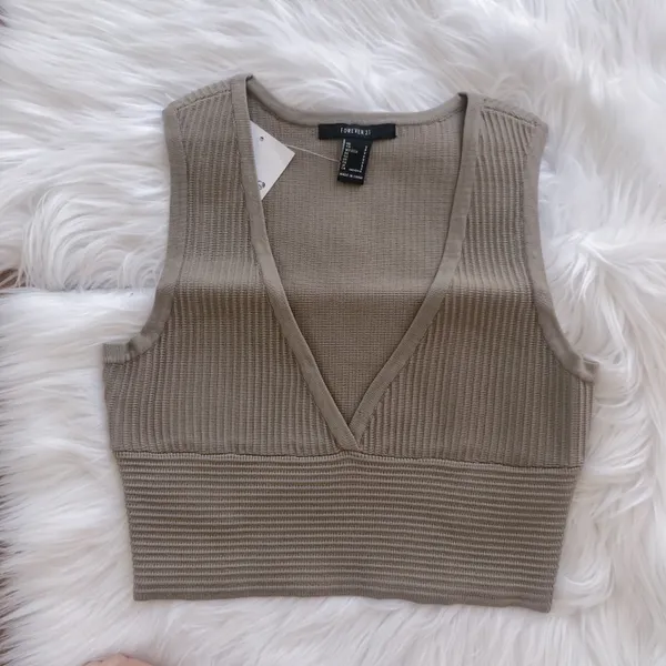 Forever 21 Light Brown V-neck Crop Top - Image 3