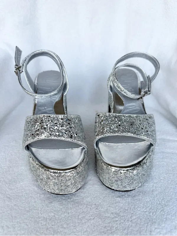 Olivia Miller Women's Silver Glitter Capricorn Platform Heels Size 9 - Image 5