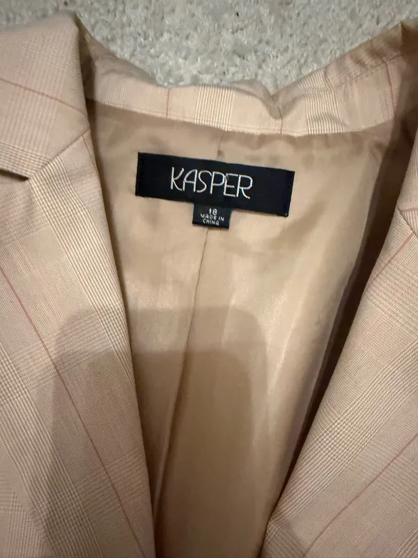 Blazer - Image 4